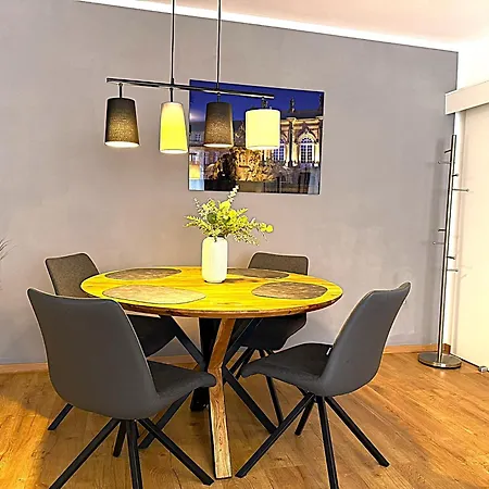 Appartamento Fruehlingsaktion Moderne 2-zimmer Im Stadtzentrum Mit Parkplatz Bayreuth